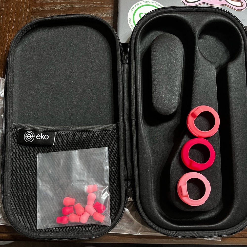 Eco 500 digital stethoscope covers and ear buds pink and carring case